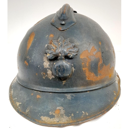 120 - WW1 French 1915 Mle Casque Adriane Helmet. Badged to the Infantry. Original Paint & Liner.