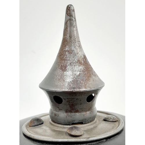 134 - WW1 Imperial German 1915 Model Enlisted Mans Pickelhaube.