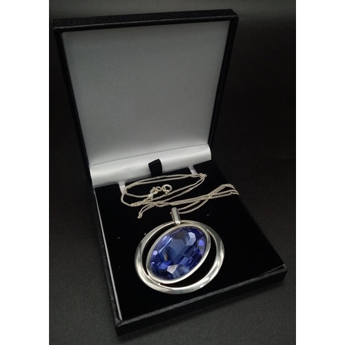 597 - New Sterling Silver 3cm Length Oval Cut Tanzanite Colour Zircon Set. Necklace 50cm Length chain, Pen... 