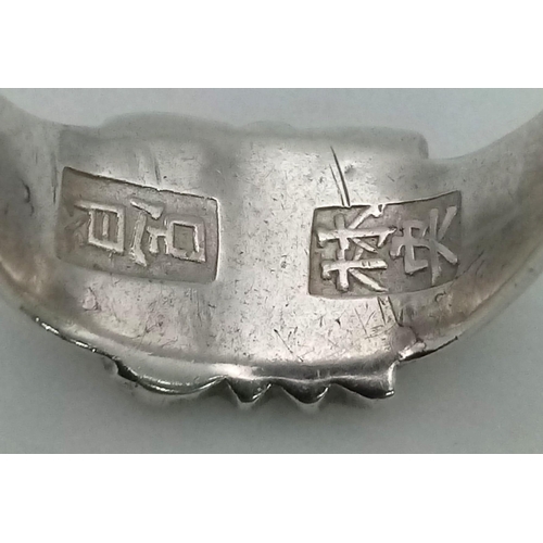 1547 - Vintage Silver Oriental Ring Size N, Impressed Marks on underside of crown. Crown measures 1cm wide ... 