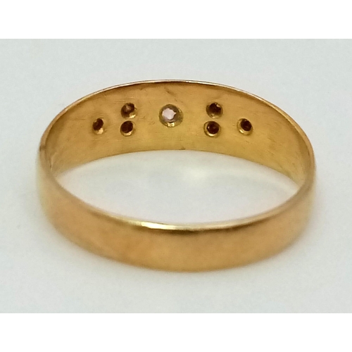 149 - An 18 K yellow gold diamond (0.12 carats) ring. Size: N, weight: 2.7 g.