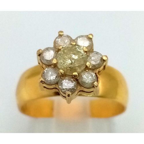 198 - An 18 K yellow gold cluster ring with diamonds (0.75 carats). Ring size: M1/2, weight: 4.9 g.