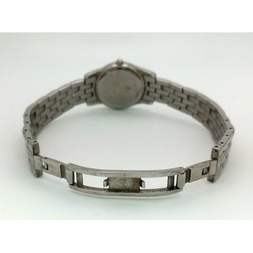 205 - GENUINE GUCCI STEEL BRACELET WATCH FULL WORKING ORDER AF