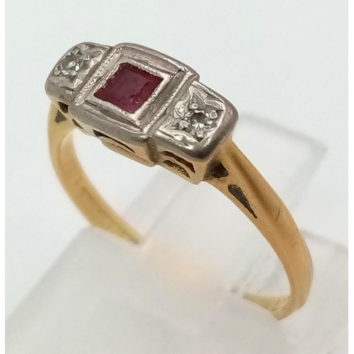 86 - A vintage, 18 k yellow gold and platinum diamond and ruby ring. Size: J, weight: 2.2 g.