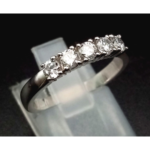 1000 - STERLING SILVER SET OF 2 STONE SET RINGS SIZES N & Q PLUS A STERLING SILVER STONE SET SOLITAIRE PEND... 