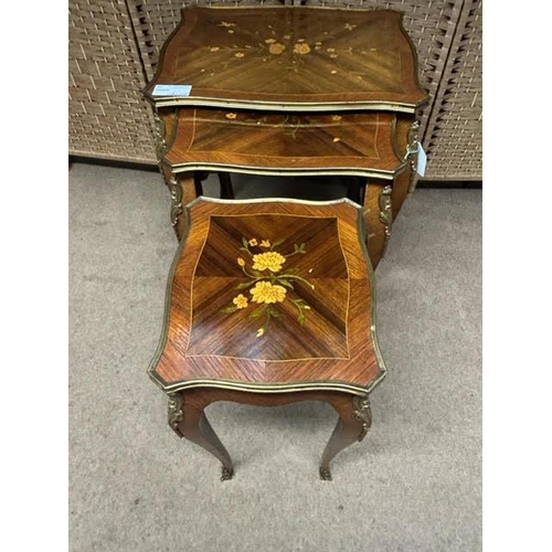 84 - Three Vintage, Possibly Antique Louis XV style nest of tables with floral inlay. Height: 58 cm. Widt... 