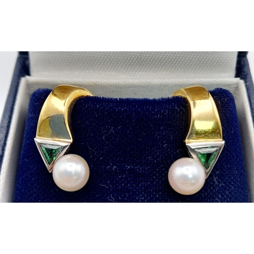 129 - A Pair of 18K Yellow Gold, Emerald and Pearl Earrings. 5.14g total weight. Ref: 11926