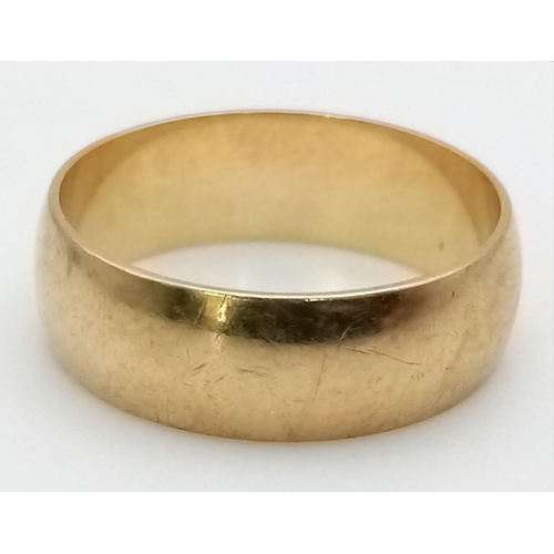 121 - A Vintage 9K Yellow Gold Band Ring. Full UK Hallmark. Size Q. 4.51g.