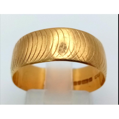 9 - A Vintage 18K Yellow Gold Band Ring. Full UK Hallmark. Size P. 3.83g