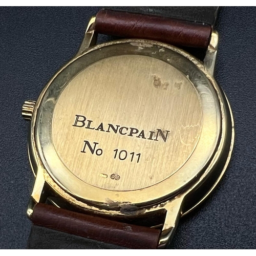 367 - A Vintage 18K Gold Blancpain Automatic Gents Watch. Original brown leather strap and 18k gold buckle... 