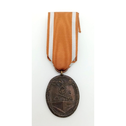 412 - WW2 German West Wall Medal Awarded to those who had built or served on the Siegfried Line.