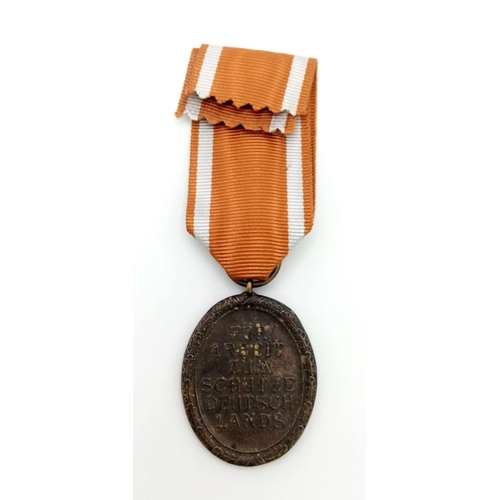 412 - WW2 German West Wall Medal Awarded to those who had built or served on the Siegfried Line.