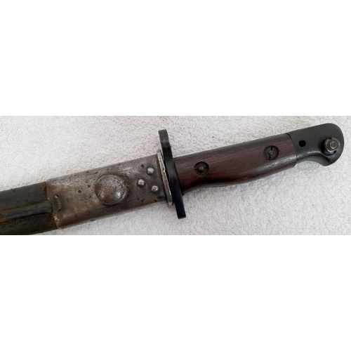 244 - WW1 British 1907 Pattern Bayonet. Dated March 1918. Maker Wilkingson. A little tight in the
scabbard... 