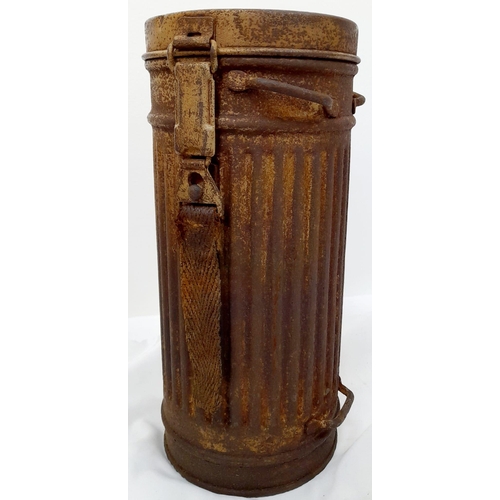 303 - WW2 German Africa Corps Gas Mask Canister.