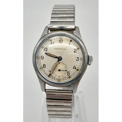 54 - A Very Good Condition WW2 Period Leonidas (Pre Heuer) Stainless Steel Mechanical Wind Watch with Sub... 