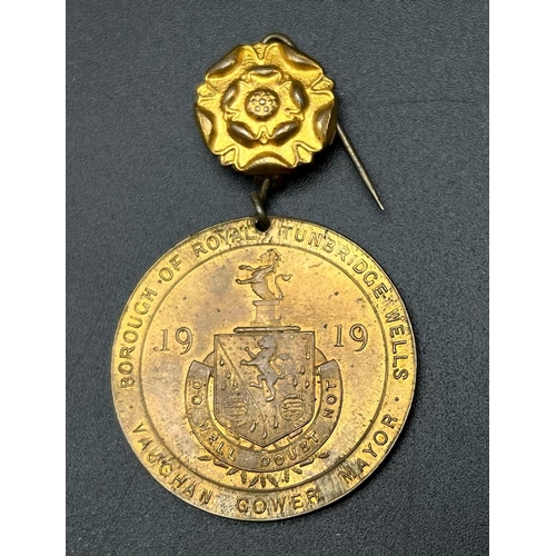 1108 - A 1919 Dated Royal Tunbridge Wells Mayor Peace Medal Token Lapel Pendant- Good Condition