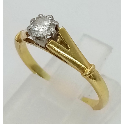 241 - 18k yellow gold diamond solitaire ring with split shoulder design (dia: 0.30ct), size M,  2.6g