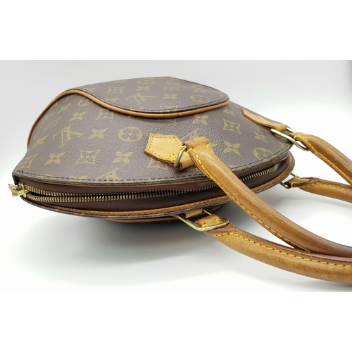 509 - A Louis Vuitton Ellipse Handbag. Monogram canvas with brown leather handles and trim. In good condit... 