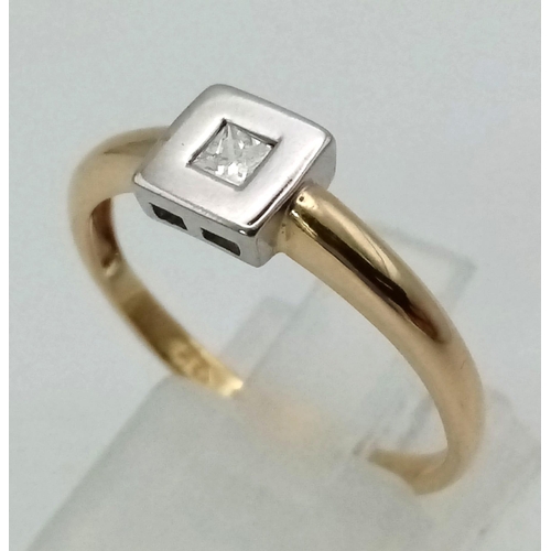 213 - 18k 2 colour princess cut solitaire diamond ring (dia: 0.20ct), size Q, 2.1g