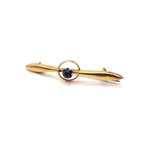 233 - Vintage 9 Carat Yellow Gold Blue Stone (Possibly Topaz) Propeller Shape Design Brooch. 3.5cm Length,... 