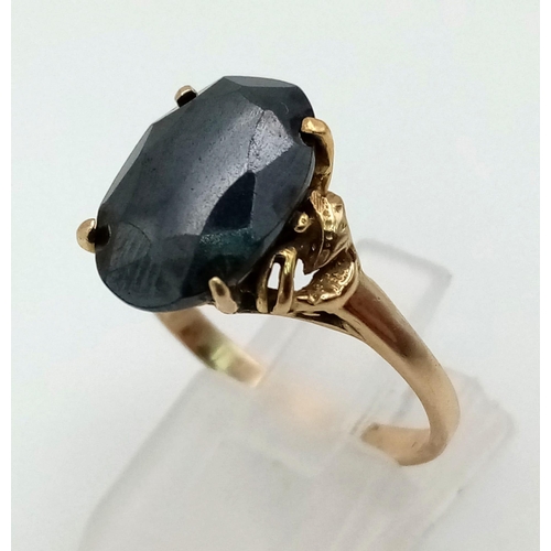 752 - 9k hematite vintage style ring. Total Weight 4g, size P, (hematite: 14mm x 10mm)