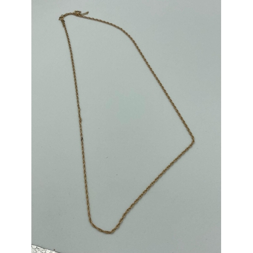 104 - 9 carat GOLD CHAIN NECKLACE with gold safety chain attached. 4.52 grams. 56 cm.