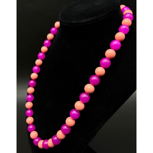 327 - A Wonderful Shades of Pink Alexandrite and Coral Necklace. Perfect colours for Spring/Summer. 10mm b... 