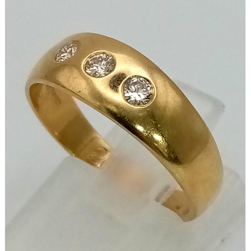 52 - 18K YELLOW GOLD DIAMOND 3 STONE RING 0.15CT 4.2G SIZE O