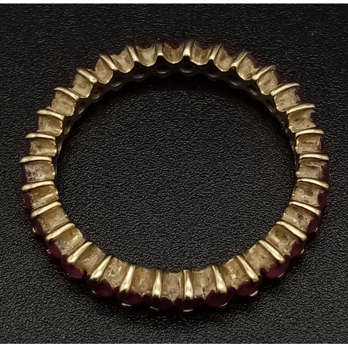 528 - 9K YELLOW GOLD RUBY FULL ETERNITY RING 2G SIZE M 1/2