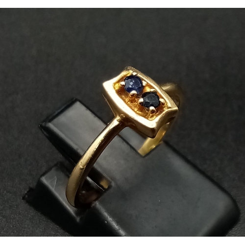 736 - 9K YELLOW GOLD VINTAGE SAPPHIRE SET RING 1.5G SIZE L