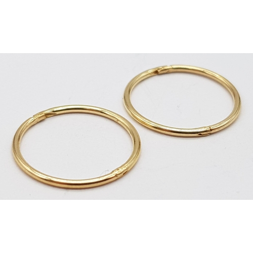 437 - 9K YELLOW GOLD SLEEPER HOOP EARRINGS 0.8G