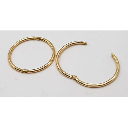 437 - 9K YELLOW GOLD SLEEPER HOOP EARRINGS 0.8G