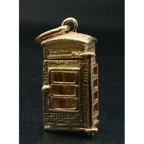 666 - 9K YELLOW GOLD LONDON TELEPHONE BOX CHARM WHICH OPENS 4.5G