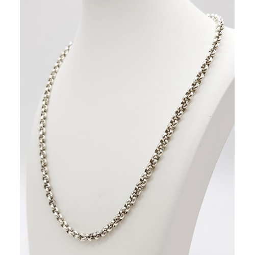 320 - A 925 Silver Circle-Link Chain. 48cm. 36.5g