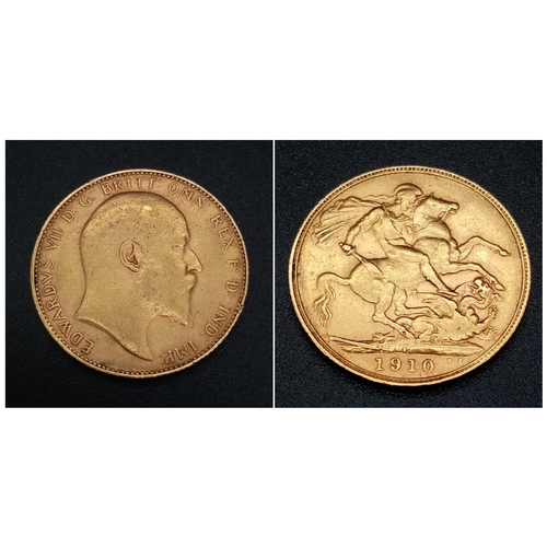 93 - An Antique Edward VII 1910 22K Gold Full Sovereign. In excellent condition but please see photos. 8g... 