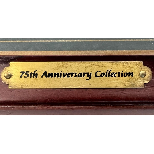 1428 - A Bradford Exchange Elvis Presley 75th Anniversary Limited Edition Tribute Collection. Framed - 44 x... 