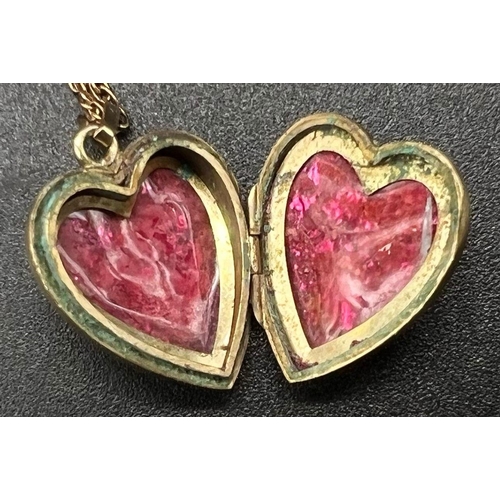 1386 - A 9K Yellow Gold Heart Locket Pendant on a 9K Yellow Gold Prince of Wales Link Necklace. 25mm and 50... 