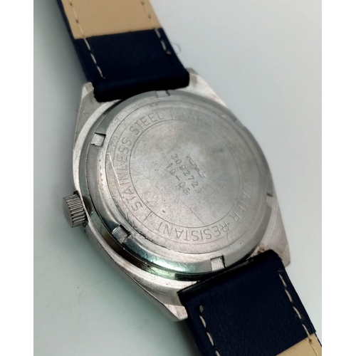 1176 - A Vintage HMT Chetak Gents Watch. Blue leather strap and stainless steel case - 36mm. Blue dial. Mec... 