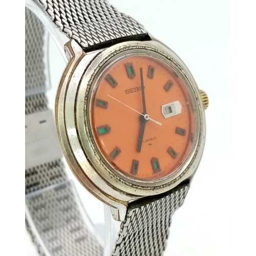 374 - A Rare Vintage Seiko 17 Jewel Mechanical Ladies Watch. Model 2518-0190. Stainless steel strap and ca... 