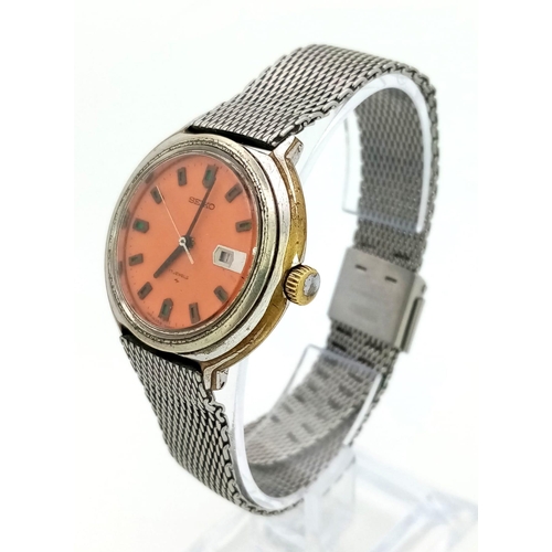 374 - A Rare Vintage Seiko 17 Jewel Mechanical Ladies Watch. Model 2518-0190. Stainless steel strap and ca... 