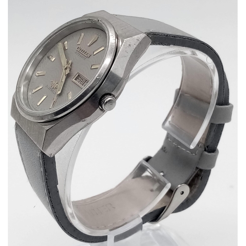 693 - A Vintage Citizen Automatic Gents Watch. Grey leather strap. Stainless steel case - 36mm. Grey dial ... 