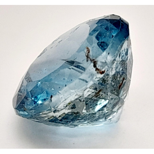 1378 - A 11.65ct Faceted Natural Blue Topaz, in a Round cut Shape. Come with the GLI Certificate