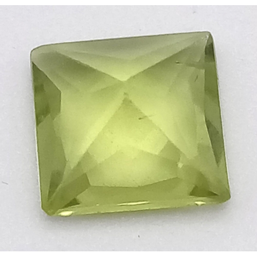 1772 - A 0.85Ct Natural Faceted Peridot in a Square Shape. Come with the GLI Certified