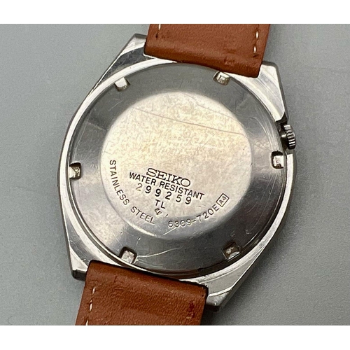 994 - A Vintage Seiko 5 Automatic 21 Jewel Gents Watch. Brown leather strap. Stainless steel case - 37mm. ... 