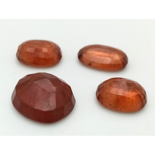 1476 - A 27.05ct Hessonite Garnet lot. 4pcs. Oval Mixed shapes.