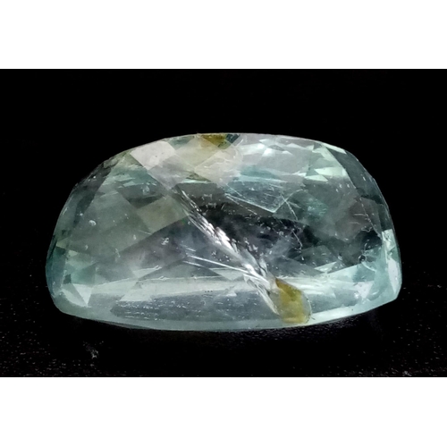 553 - A 27.25ct Natural Untreated Aquamarine, in a Rectangle Cut. Size: 22.9 x 13.5 x 12.4 mm approx.