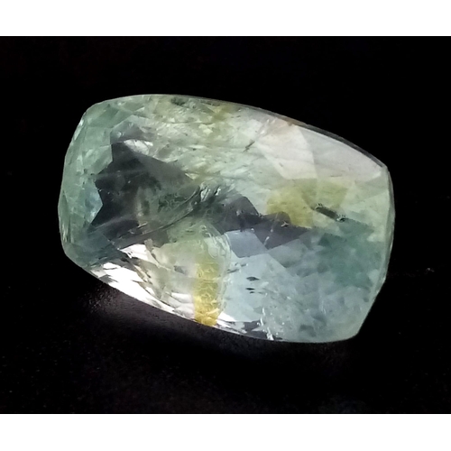 553 - A 27.25ct Natural Untreated Aquamarine, in a Rectangle Cut. Size: 22.9 x 13.5 x 12.4 mm approx.