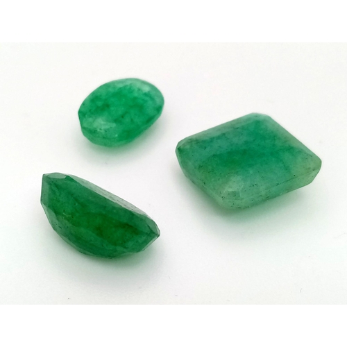 666 - A 20.15ct Natural Emeralds. Including 3 pcs. 2 Ovals + 1 Square step cut.