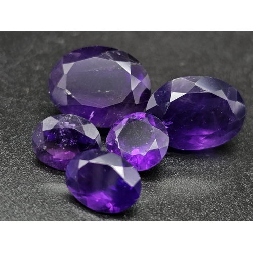 1490 - A 29.05ct Natural Amethyst Lot, in an Oval cut shape.