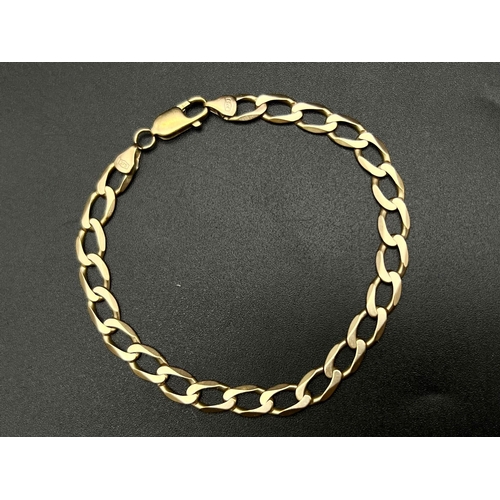 474 - A Vintage 9K Yellow Gold Flat Link Bracelet. 19cm. 7.2g